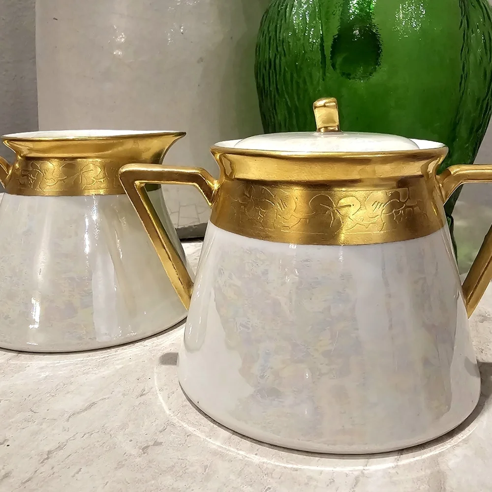 Limoges France B&C Porcelain Sugar and Creamer Set Gold Trim - Picture 2 of 10